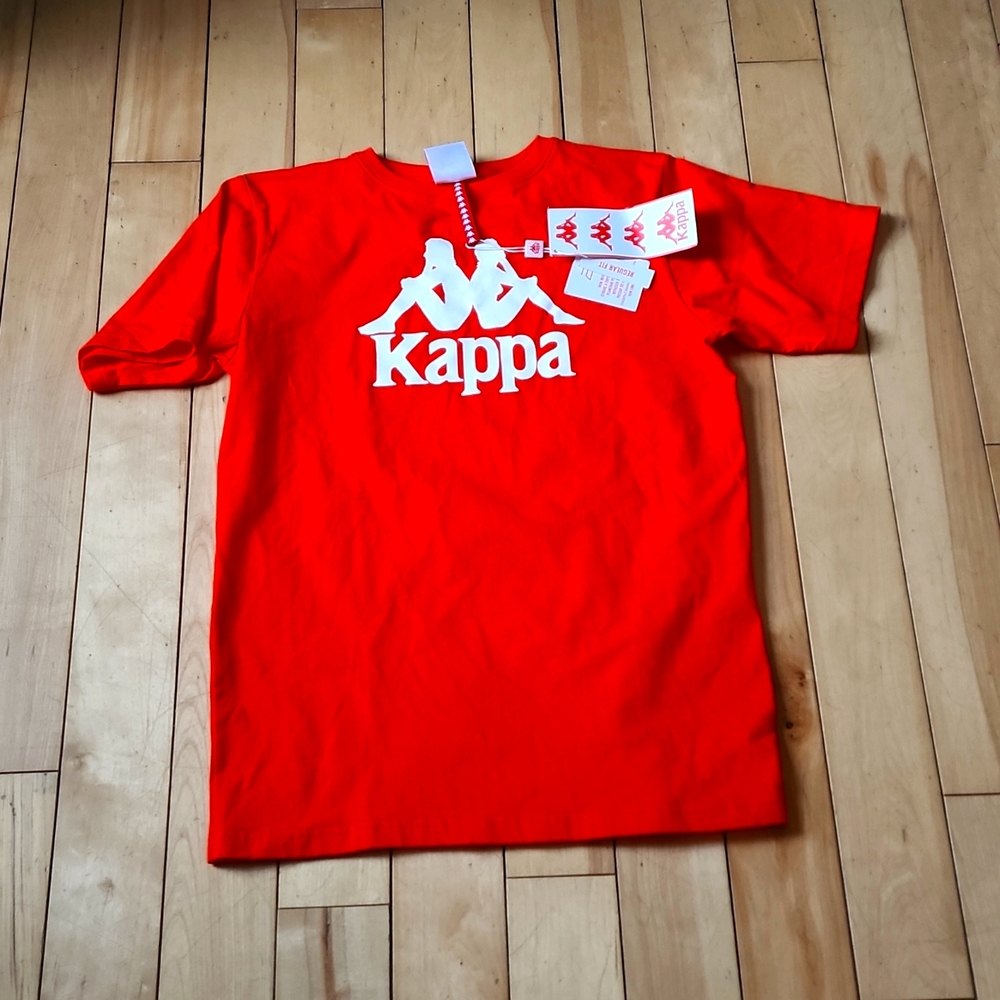 Men's small tee